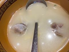 -富正毅三下锅·湘西韵味(天门山索道店)