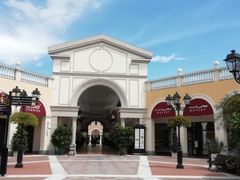 -佛罗伦萨小镇广佛名品奥特莱斯(疏港路店)