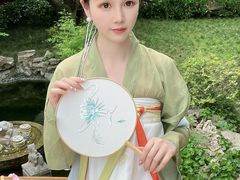 -云锦汉服馆·古典妆造摄影(唐城店)