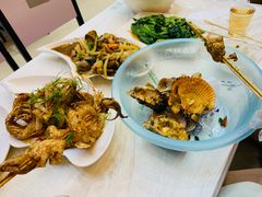 -覃记海鲜美食餐厅