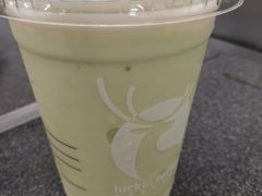 -瑞幸咖啡(同和金铂天地店)