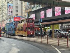 -东荟城名店仓