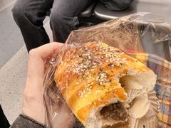 -Caidie Bakery采蝶轩(百越店)