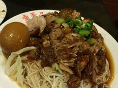 -壹等品霸王猪脚(世紀廣場旁)