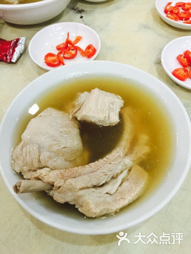 發起人肉骨茶餐廳