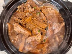 秘制闷鹅-任兴记(定西路店)
