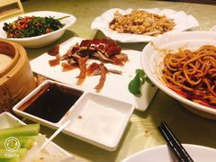 -京尊烤鸭店JINGZUN(春秀路店)