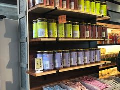 零售区-霁月台现烤猪肉脯(万达茂店)