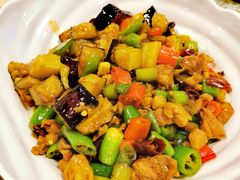 茄子肉丁小公鸡双拼拌面-文三里屯面馆(三里屯店)