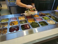 自助取餐区-橙食派沙拉(滨海伊势丹店)