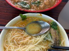 椰汁咖喱鸡汤面-成群小食店
