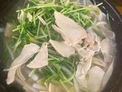 秀才砂锅米线-丽虹云南过桥米线(兴工街店)