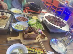 -路边羊烧烤酒场(宝带路店)