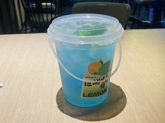 -须尽欢·冰淇淋&中国茶(翔殷路店)