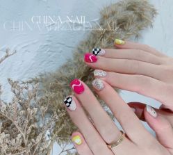 -LILY NAILS美甲美睫