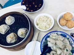 薄皮小笼包-刘长兴(逸仙桥店)
