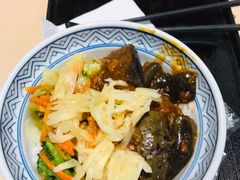 川香茄子煎鸡饭-吉野家(上海美罗城店)