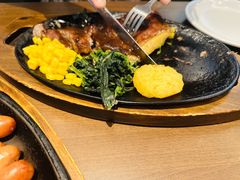 -萨莉亚意式餐厅(百联徐汇店)