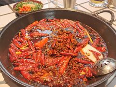 红油锅底-贰回巷火锅馆(钟楼店)