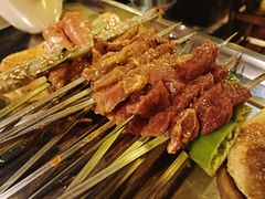 -梁山烤肉(李逵店)