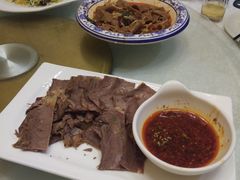 -纳家楼·地道陕菜(劳动路店)