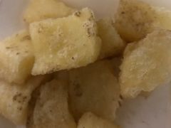 -小春糕渣、卜肉、照烧皮蛋