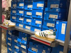 -Adidas(东荟城店)
