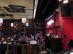 -先启半步颠小酒馆(白麓里店)