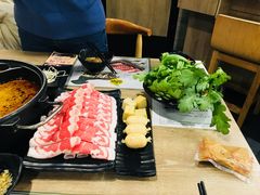 -呷哺呷哺(新世界百货望京店)