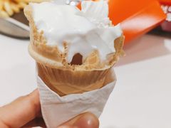-麦当劳(宝山大厦店)