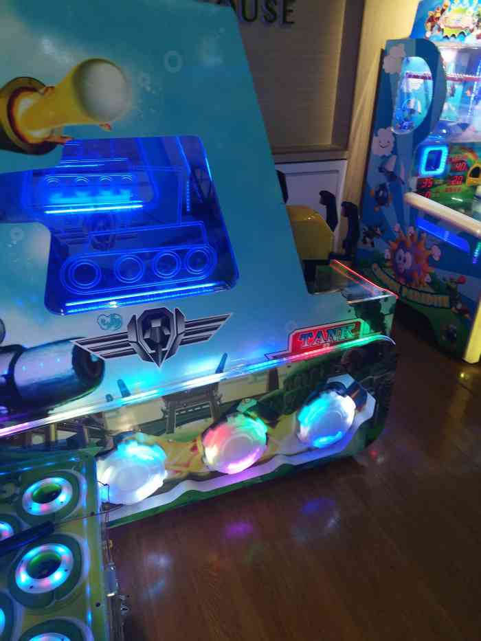 昌宏百货(布吉店)-"由于深圳近期下雨的原因,很久没去昌宏购物.