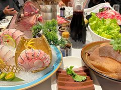 -泓炙颐凤鲜海鲜火锅料理(桐乡店)