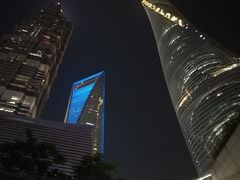 -陆家嘴空中步行连廊