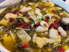 -荷塘秋月·本帮江浙菜(国权路店)