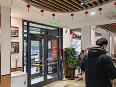-闫家驴肉老店(华电一校店)
