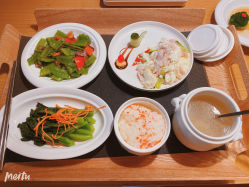 -爱陪伴尊享月子中心(国际店)