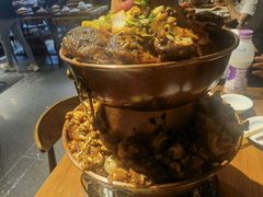 -炉小二铜锅牛蛙•川湘菜(三里屯店)