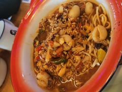 -老三样·美食研究中心(世贸路店)