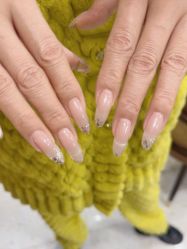 -蜜丝卡伦美甲美睫半永久