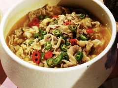 酸汤浓肥牛-胡桃里音乐酒馆(白云五号T5 MALL店)