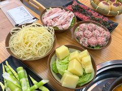 -黔三一夺夺粉酸汤火锅(百信店)