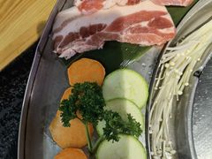 -哈哈碳都·牛肋条无限自助烤肉(宝龙店)