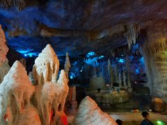 -泉城欧乐堡戏水湾艺术养生温泉