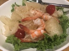 泰式柚子鲜虾色拉-Pho Asia 亚阁越南料理(上海来福士广场店)
