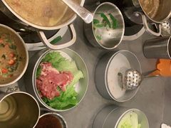 -晓沸牛肉海鲜小火锅(白湖亭万达广场店)