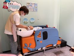 -Mengbaby·萌宝贝儿童理发(保利广场店)