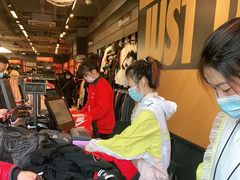 -NIKE上海青浦优选体验店