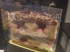 黑森林切角-BLAQ咖啡(骏豪店)