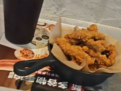 -必胜客(骡马市店)