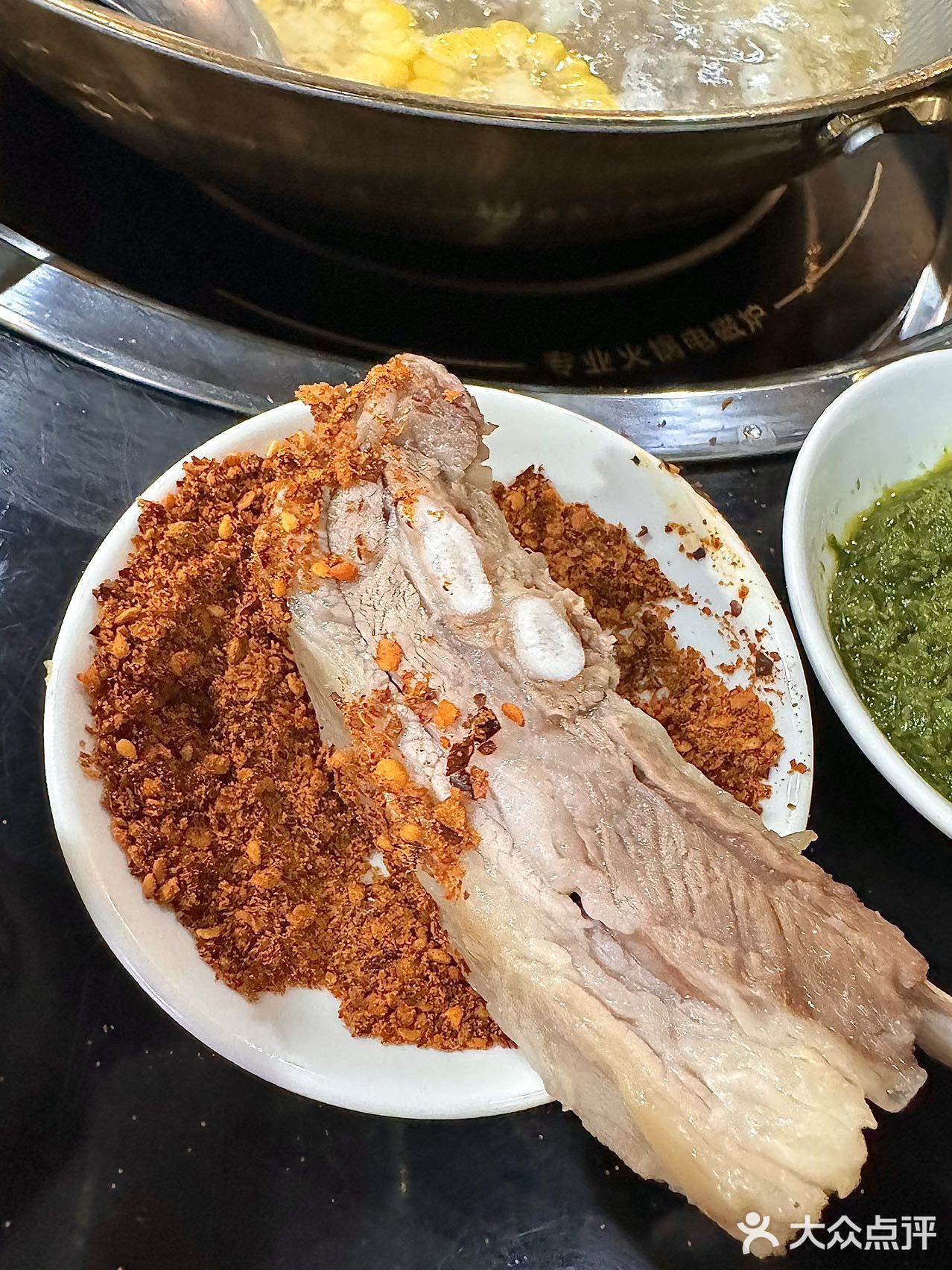 淳蒙内蒙羊肉馆。他们家有经典的烫皮羊肉